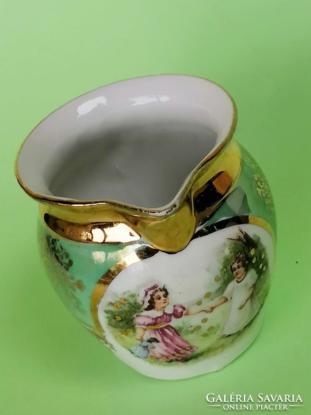 Old hand-painted bider spout. Collectable beauty 4.