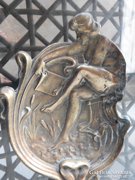 Art Nouveau nude bronze bowl - ashtray
