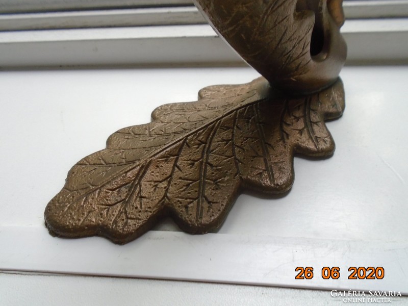 Kézzel készült finom erezettel Tölgyfa levél formájú  bronz  825 g