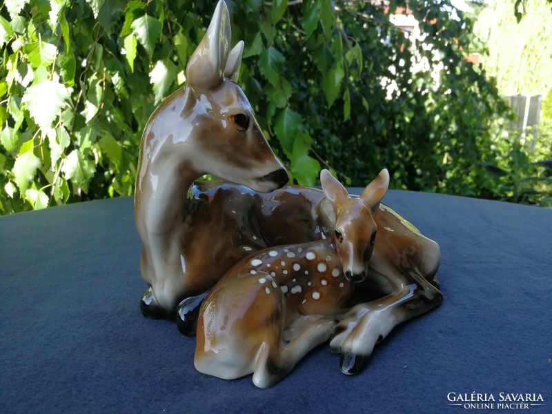 Keramos kerámia! Bambi pöttyös, őzmamával! Hihetetlen kedves szines nagy méretű jelzett darab! 