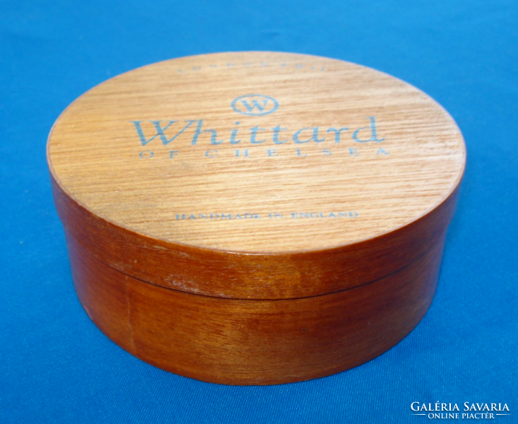 Old English (Whittard of Chelsea) wooden chocolate dessert box