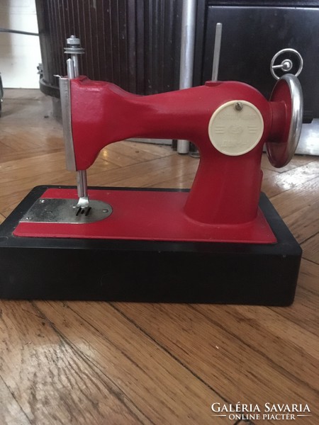 1970s Russian toy sewing machine