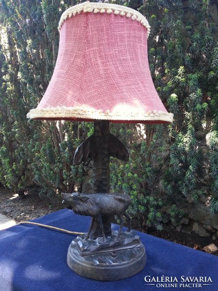 Antik asztali lámpa "vadászoknak"