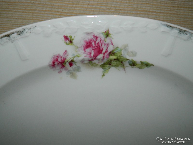 Antik rózsás tányér készlet.