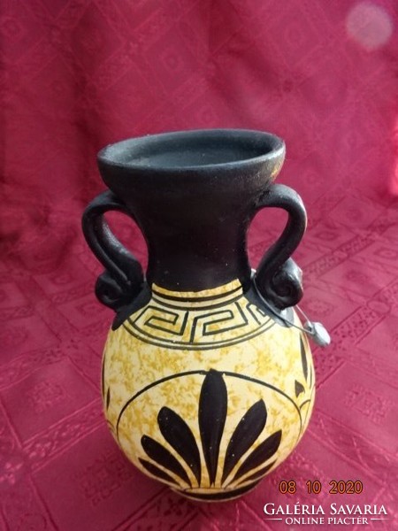 Greek ceramic vase, height 16.5 cm. He has!
