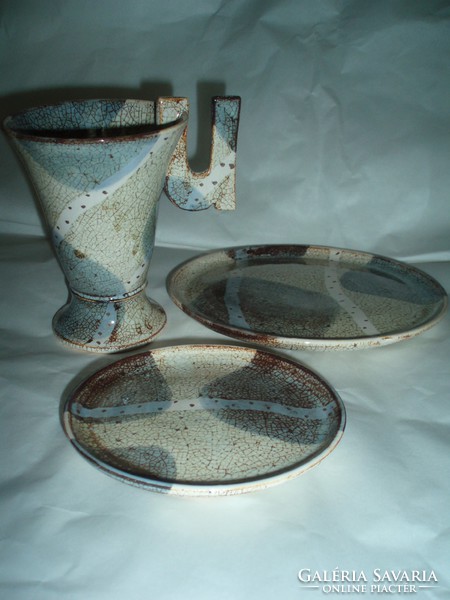 Artistic cracked ceramic set