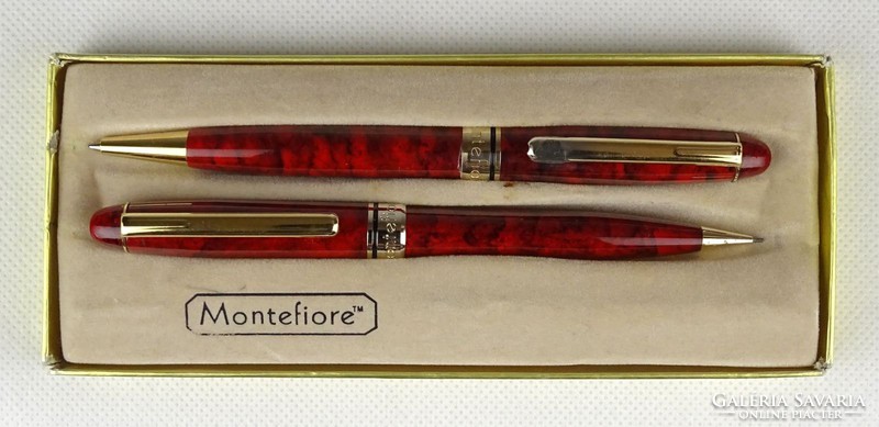 1B388 Montefiore toll készlet dobozában