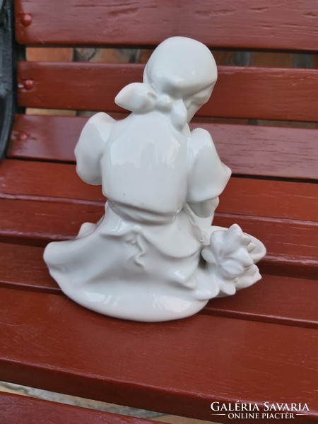 Zsolnay white goose stuffing, goose stuffing, goose stuffing, nipp, figure, porcelain. Collector's item