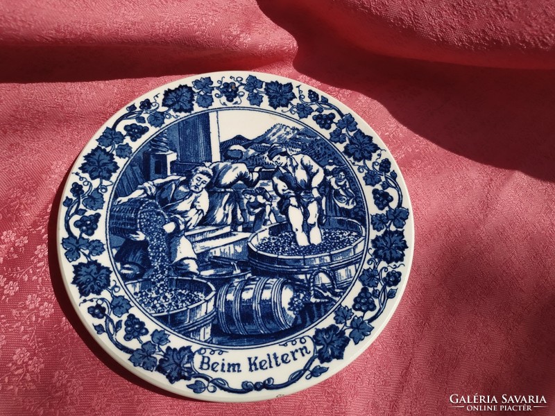 Antik holland porcelán Royal Geodewagen,  tányér, szüret