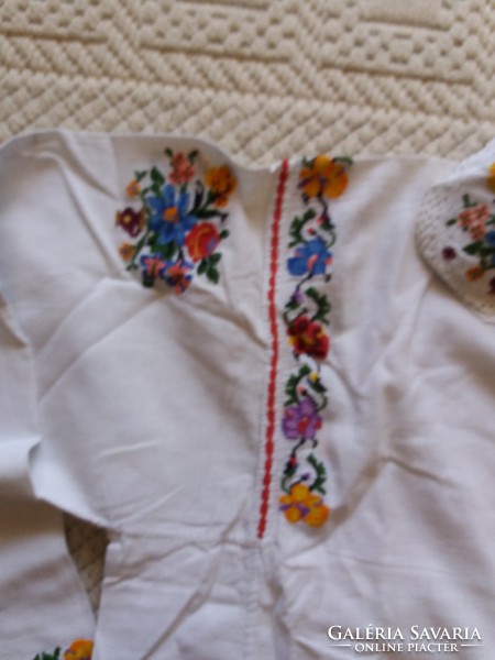 Embroidered folk costume - Csango - children's shirt