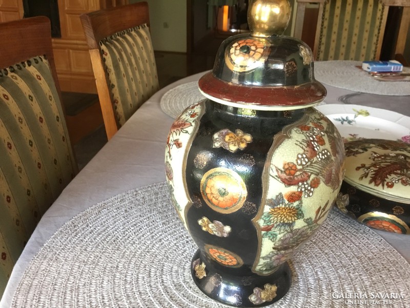 Antique oriental vase with lid, hand painted (201)