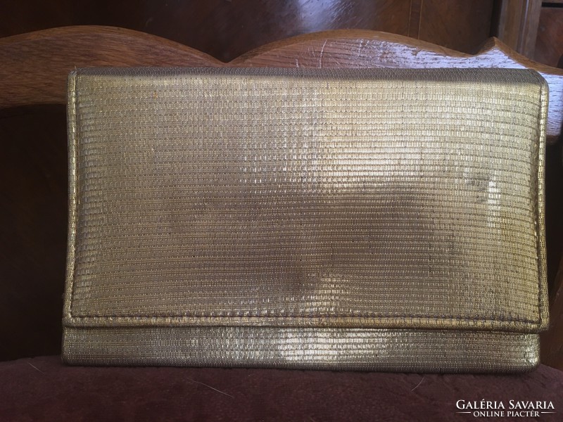 Beautiful gold 1960s handbag