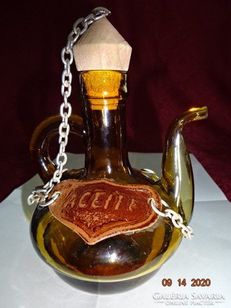 Oil glass jug with cork, height 14 cm. He has!