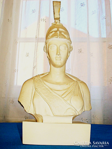 Pallasz Athéné szobor (Athén védelmezője) fehér márványból