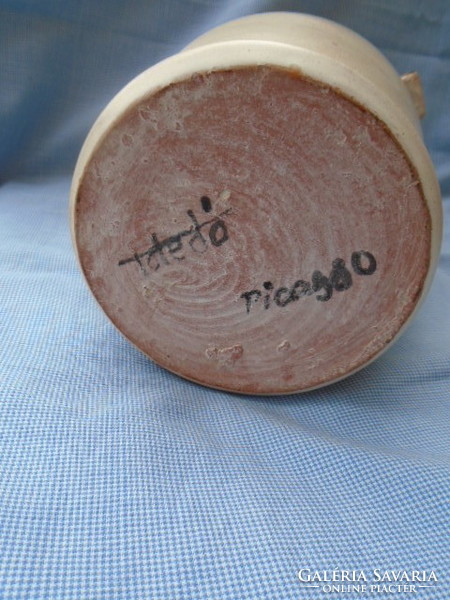Toledói kerámia kancsó  vagy váza Toledo Picasso  jelzéssel  23,5 cm hibátlan....