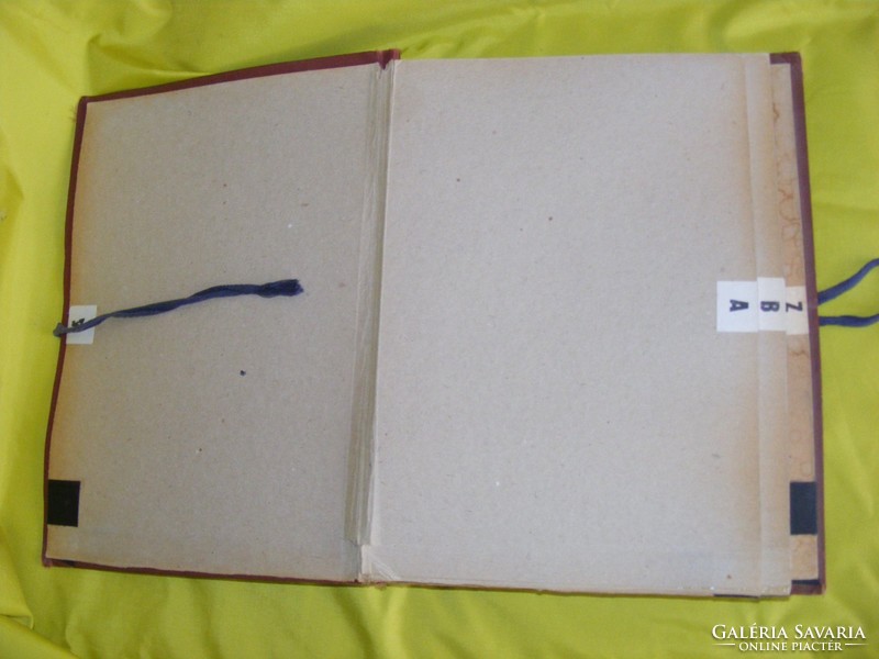 Pre-organizing folder, relic from the Socos Silver Beach Hotel