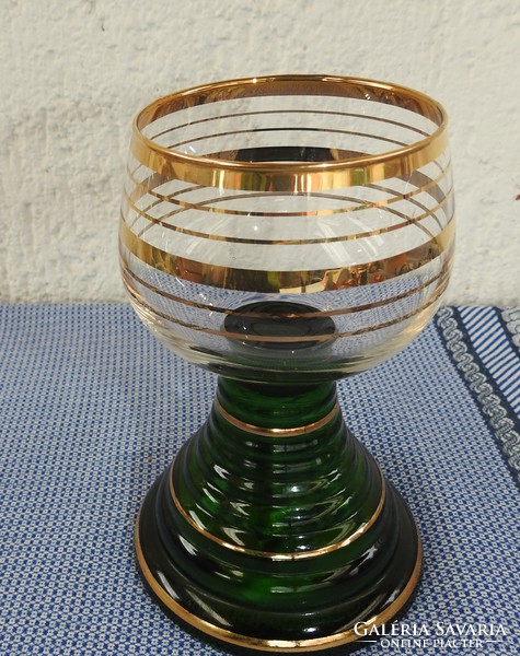 Aranycsíkos  kupa  zenegép szerkezettel - zenélő pohár