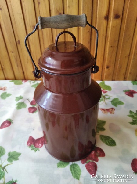 2 Liter brown Budafoki enamel milk jug