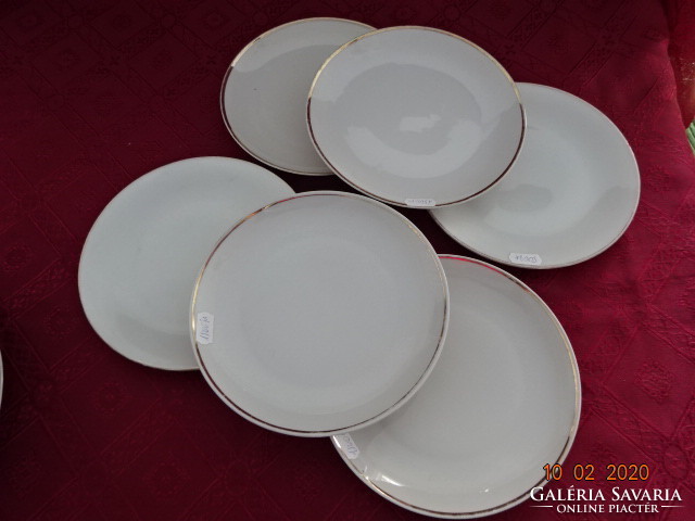 Seltmann Bavarian German porcelain cake plate. Its diameter is 19 cm. He has!