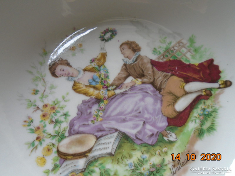 Deep bowl with a wide gold pattern, with a genre scene based on a painting by Watteau