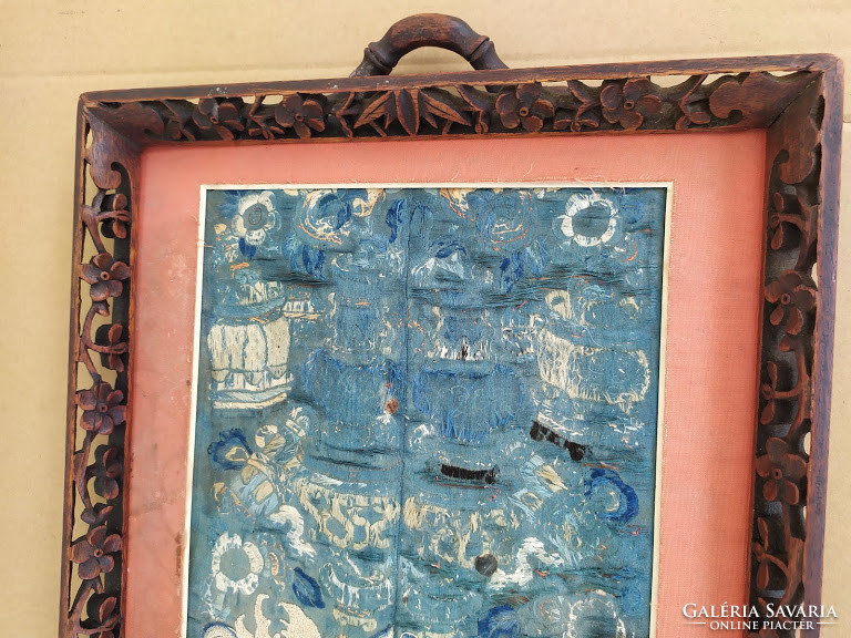 Antik kínai selyem kép selyemkép fa tálcában sérült kopott Ázsia Kína