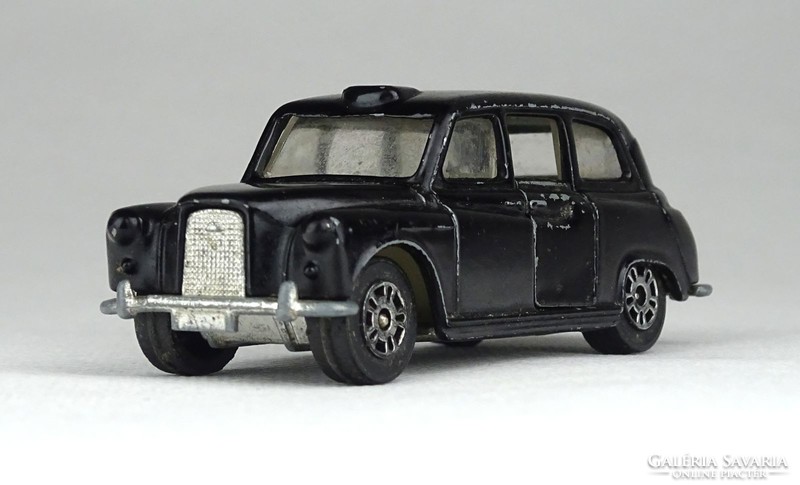 1C193 Retro fekete CORGI London Taxi