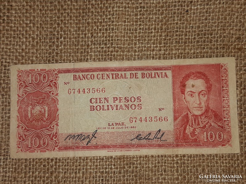 Bolivian 100 pesos paper money