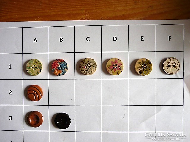 25 Mm wooden button, button from the collection for scrapbooking, clothes, bags, floral solid color
