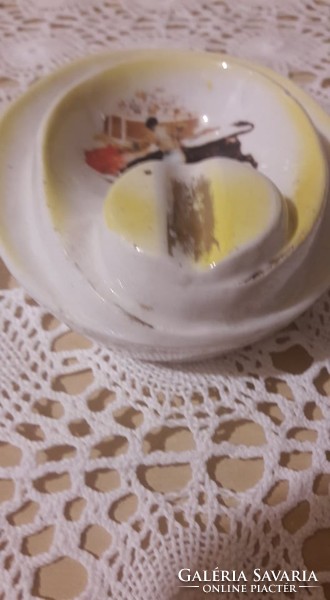 Special painted porcelain ashtray