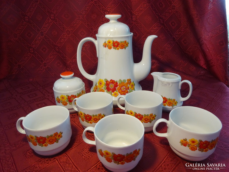Bareuther Bavarian German porcelain five-person tea set. He has!