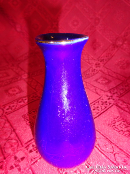 Japán porcelán váza, kobalt kék alapon arany szegéllyel, magassága 10 cm. Vanneki!