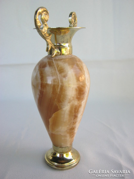 Small onyx amphora vase