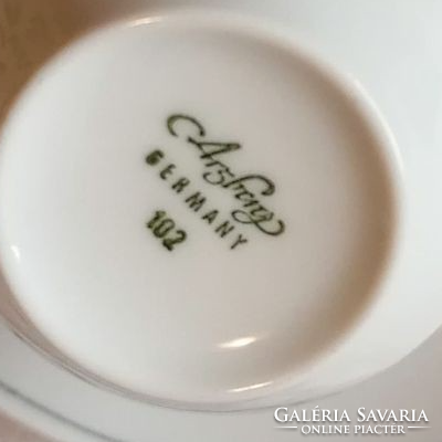 Porcelain coffee cup + saucer