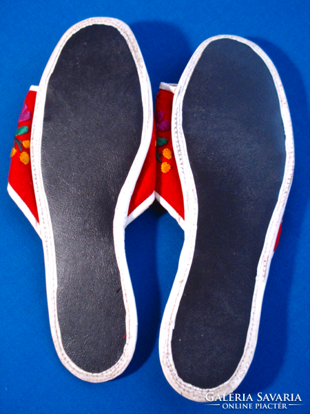 Old red, hand-embroidered, folk art post slippers (size 37)