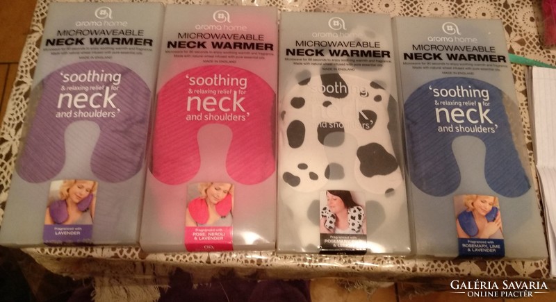 4 Neck warmers, shoulder warmers in different scents, heat in a microwave oven