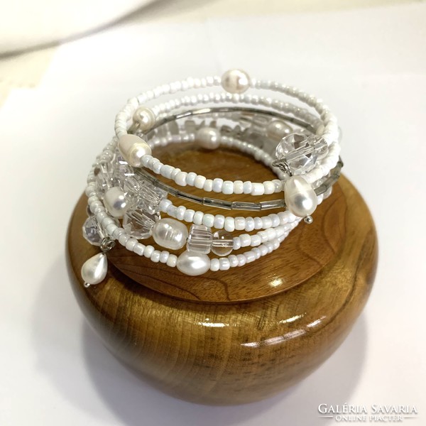 White multi-row true pearl and crystal elastic bracelet for chubby ladies too!
