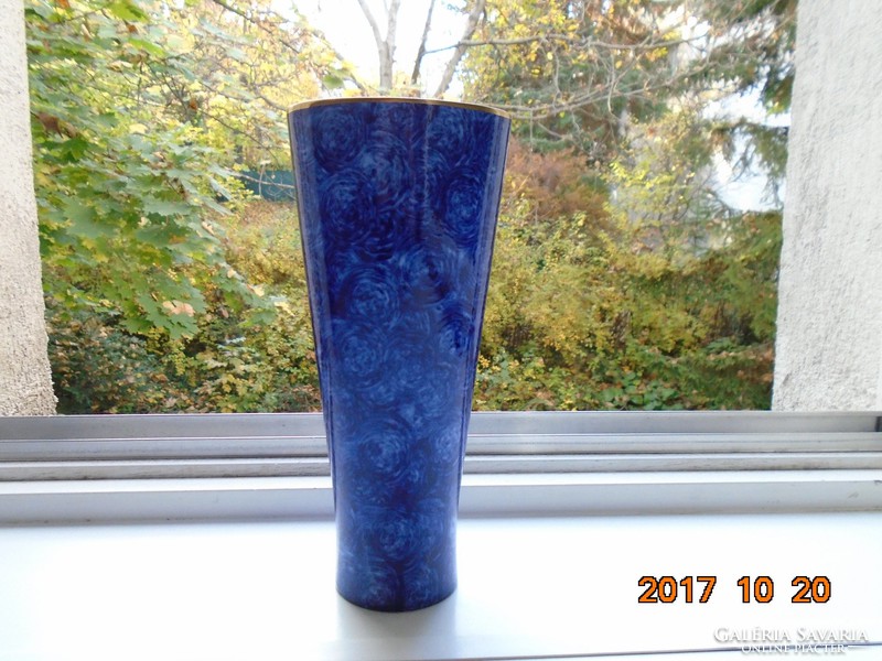 Patterned vase with hand painted metzler-ortloff cobalt blue rotating roses