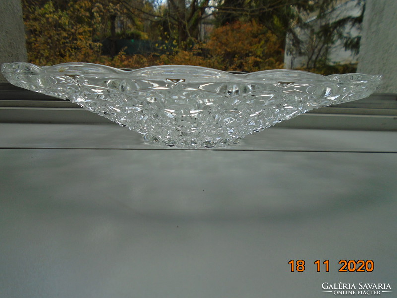 Spectacular, diamond-polished with small dense relief patterns, lead crystal decorative bowl 33 cm