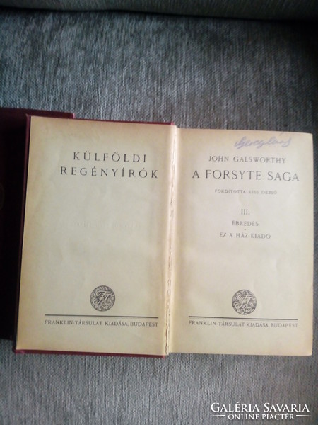 John Galsworthy: The Forsyte Saga i-iii. Volumes