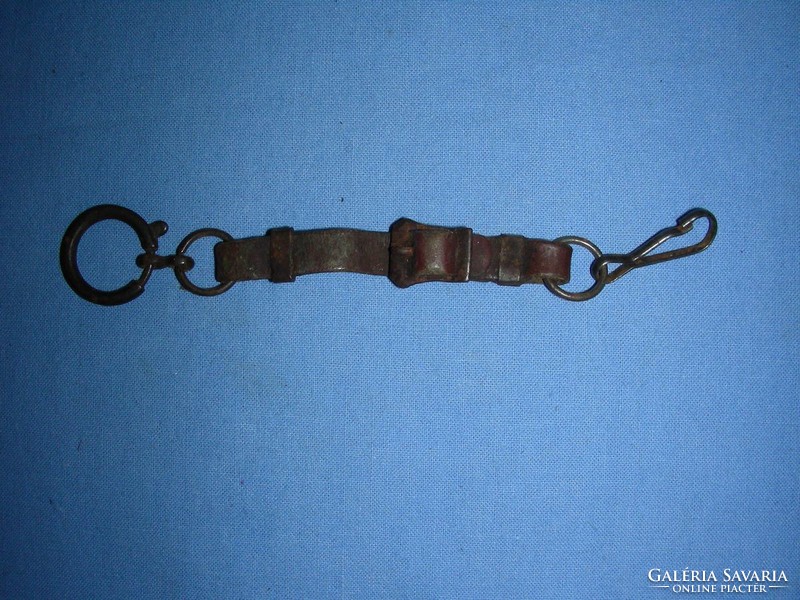 Pocket leather holder (military)