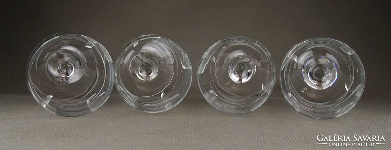 1C806 Csiszolt négydarabos talpas üveg borospohár