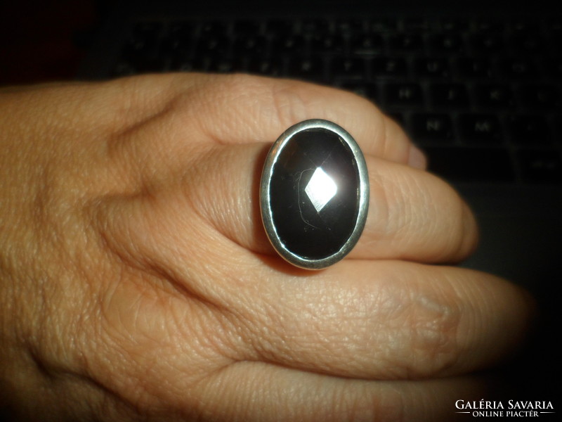 Ezüst gyűrű / onix