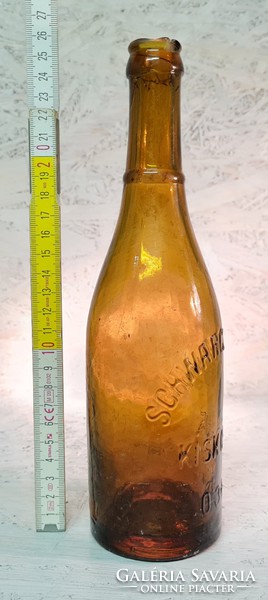 "Schwarcz Ármin Kiskőrös 0.38 L" világosbarna sörösüveg (1396)
