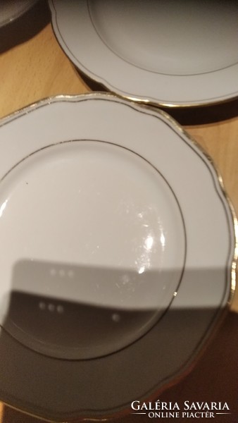 Aranycsíkos lapos tányér 4 darab