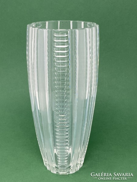 Csíkos mintájú, közepes méretű modern üvegváza- 25cm- CZ