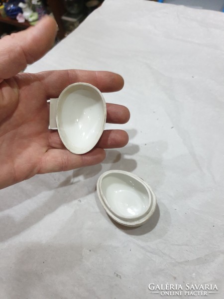 Régi csehszlovák porcelán tojás 