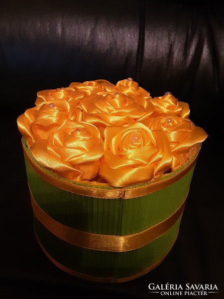 Silk, beaded flower basket decoration, bouquet of flowers, rose flower basket