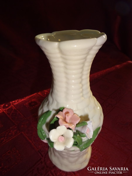German porcelain, rose patterned vase, height 13.5 cm. He has!