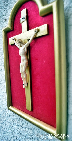 54. Antik CSONT Jézus Krisztus (11 cm), Korpusz, feszület, kereszt 29 cm-es barokk keretben