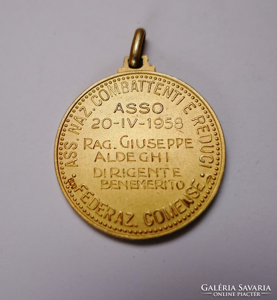 Olasz veteránok Országos Egyesülete 1958 ezüst érem.